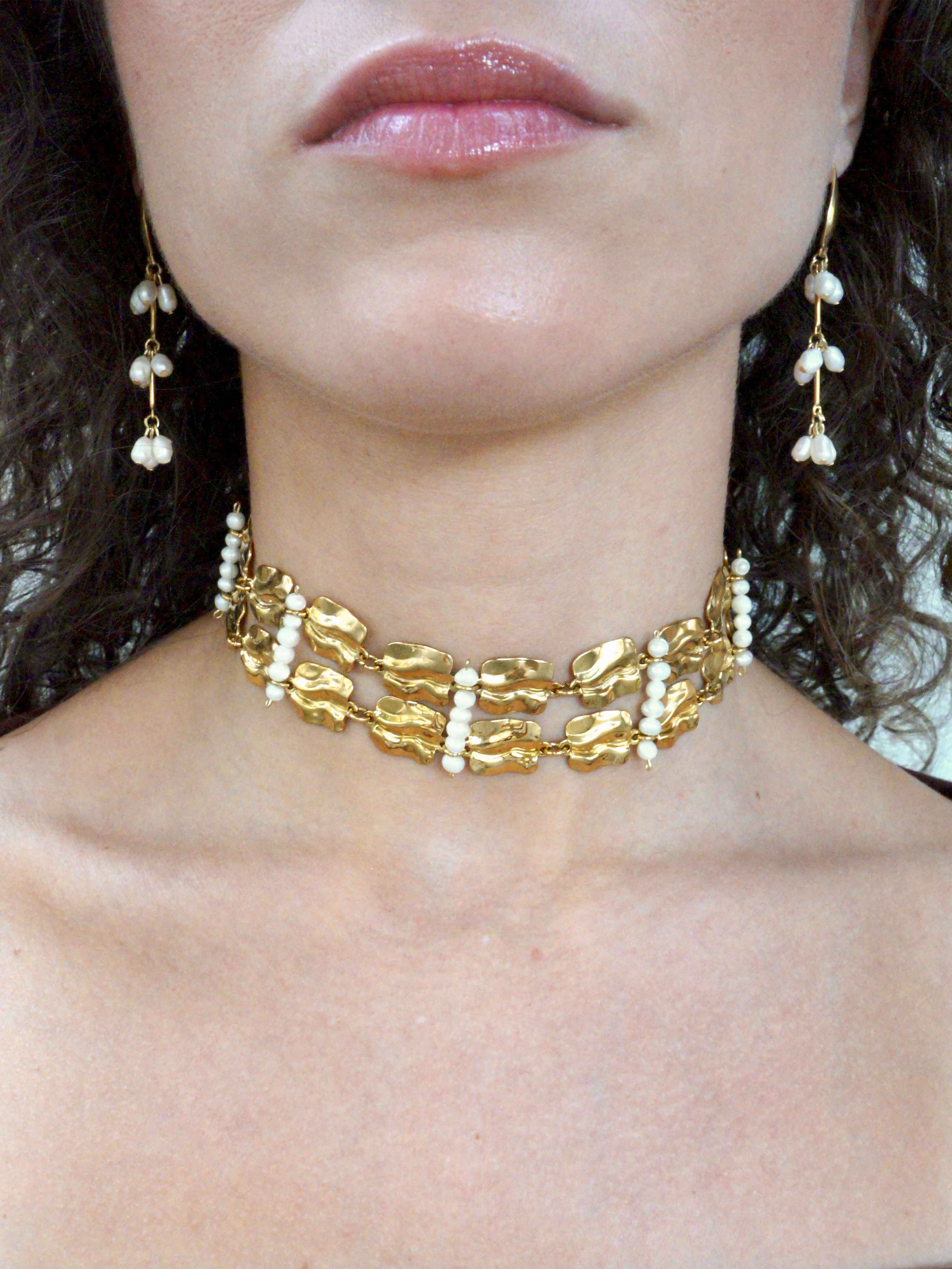 Choker Atenas