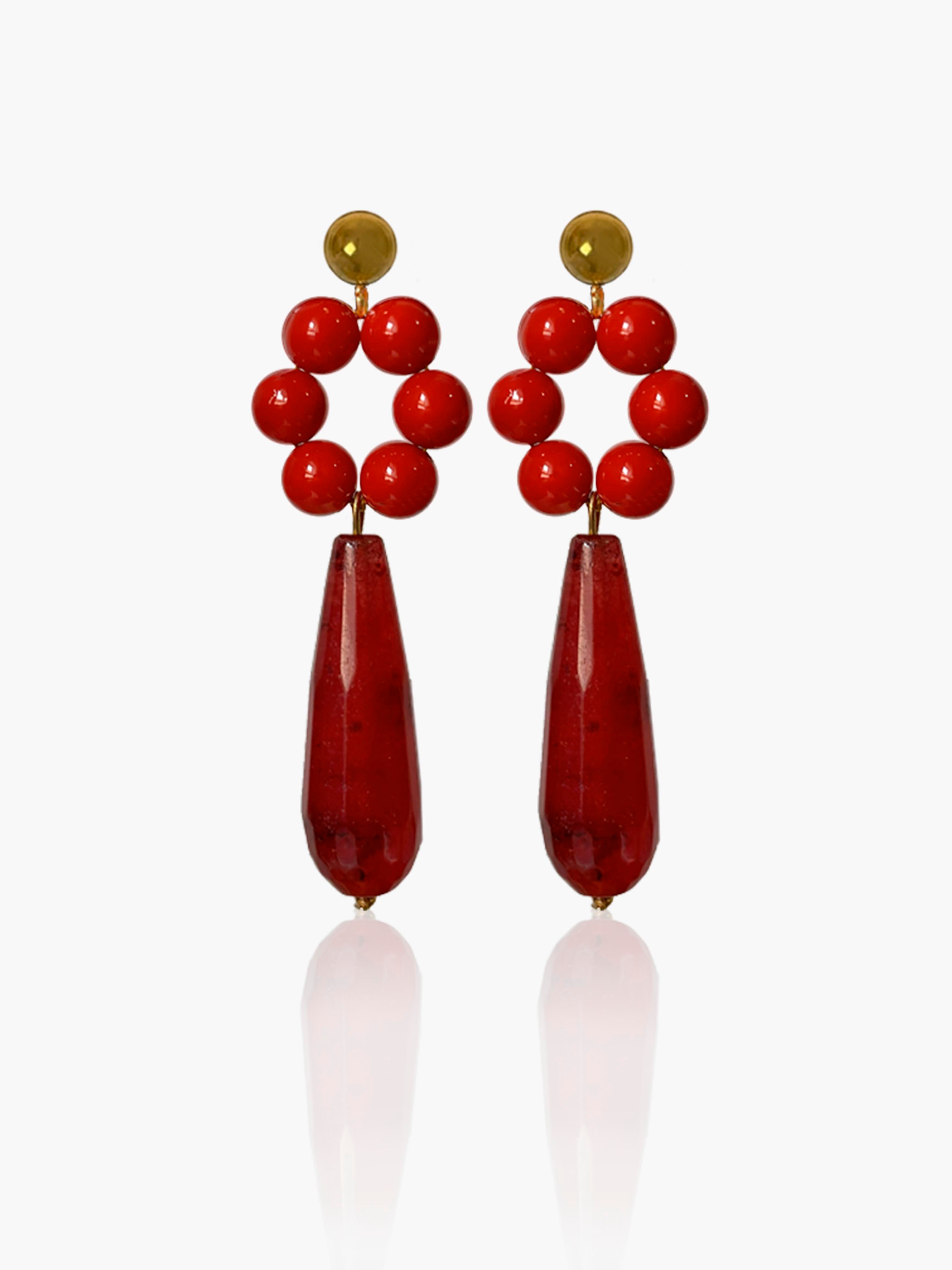 Pendientes Carmen lágrima burdeos