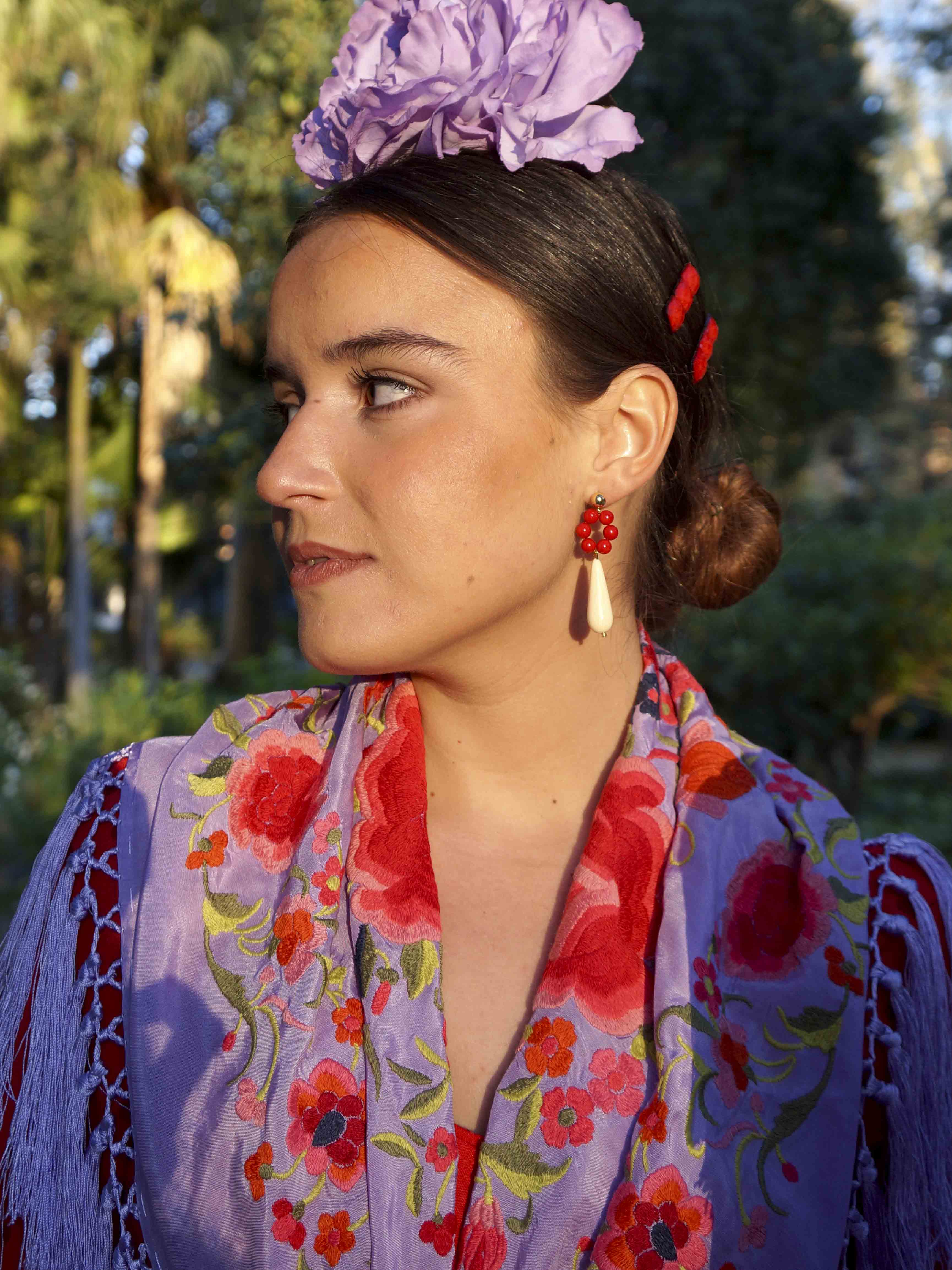 Pendientes Carmen lágrima hueso