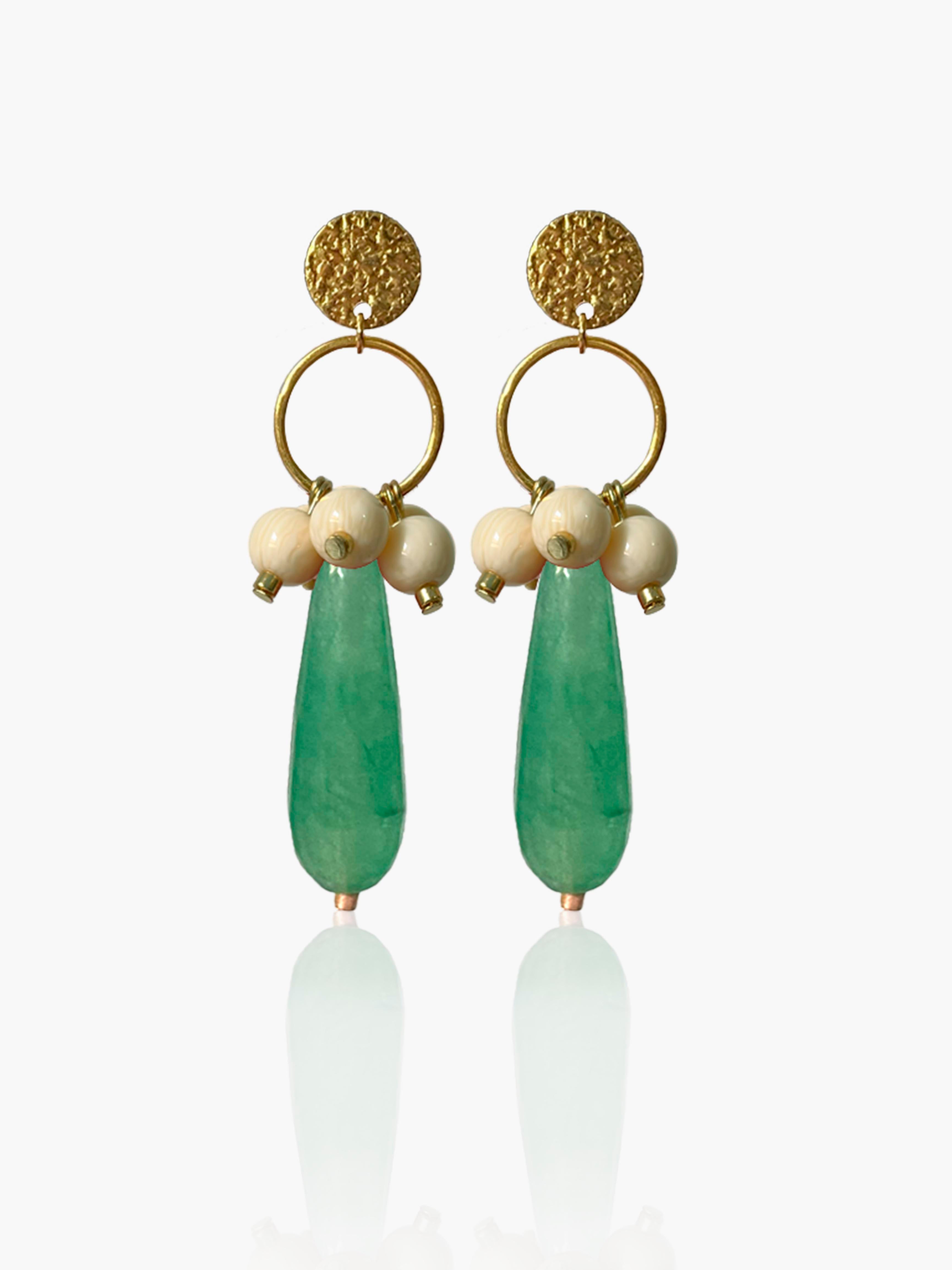 Pendientes Cayetana lágrima verde claro