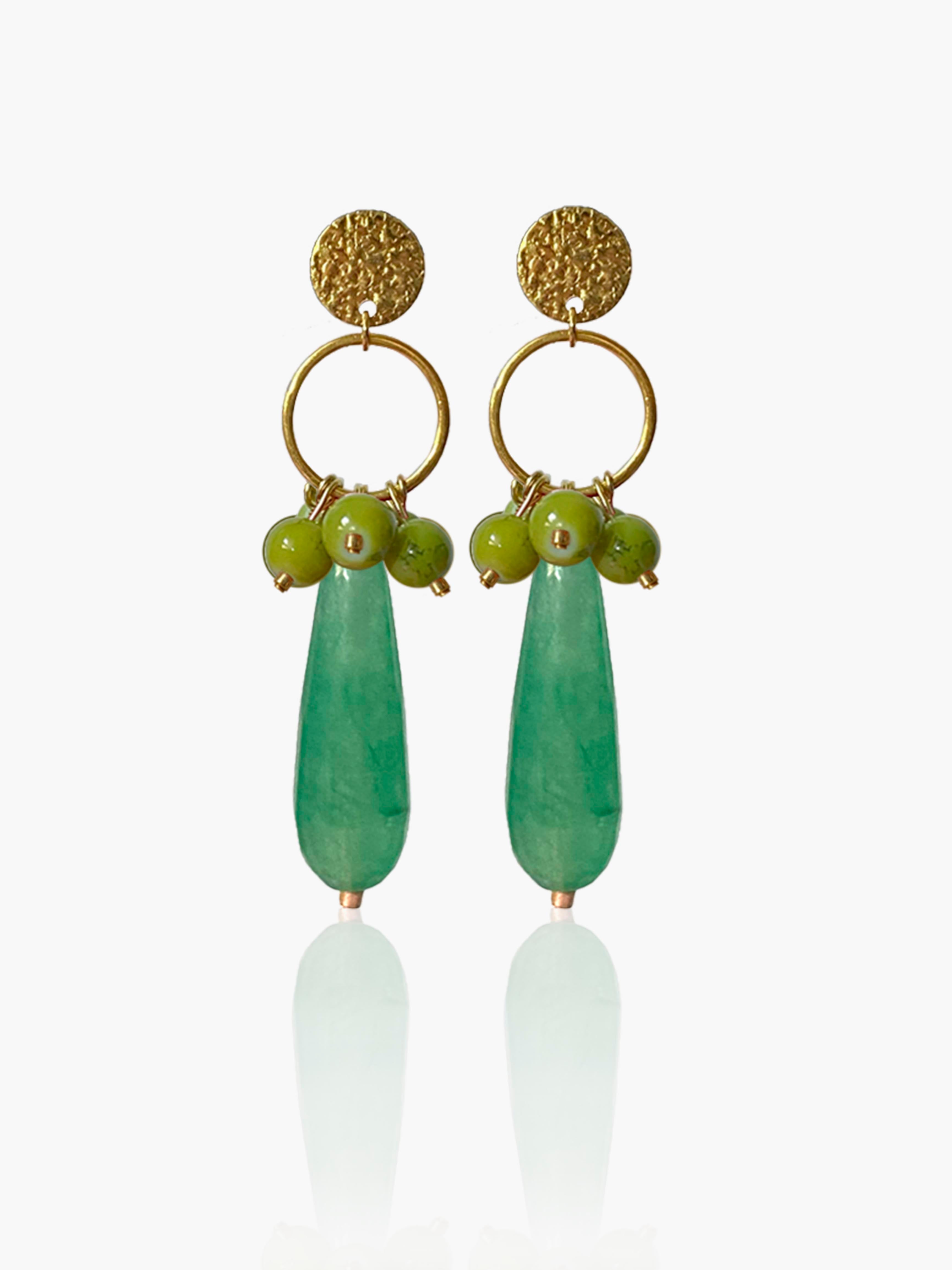 Pendientes Cayetana lágrima verde claro