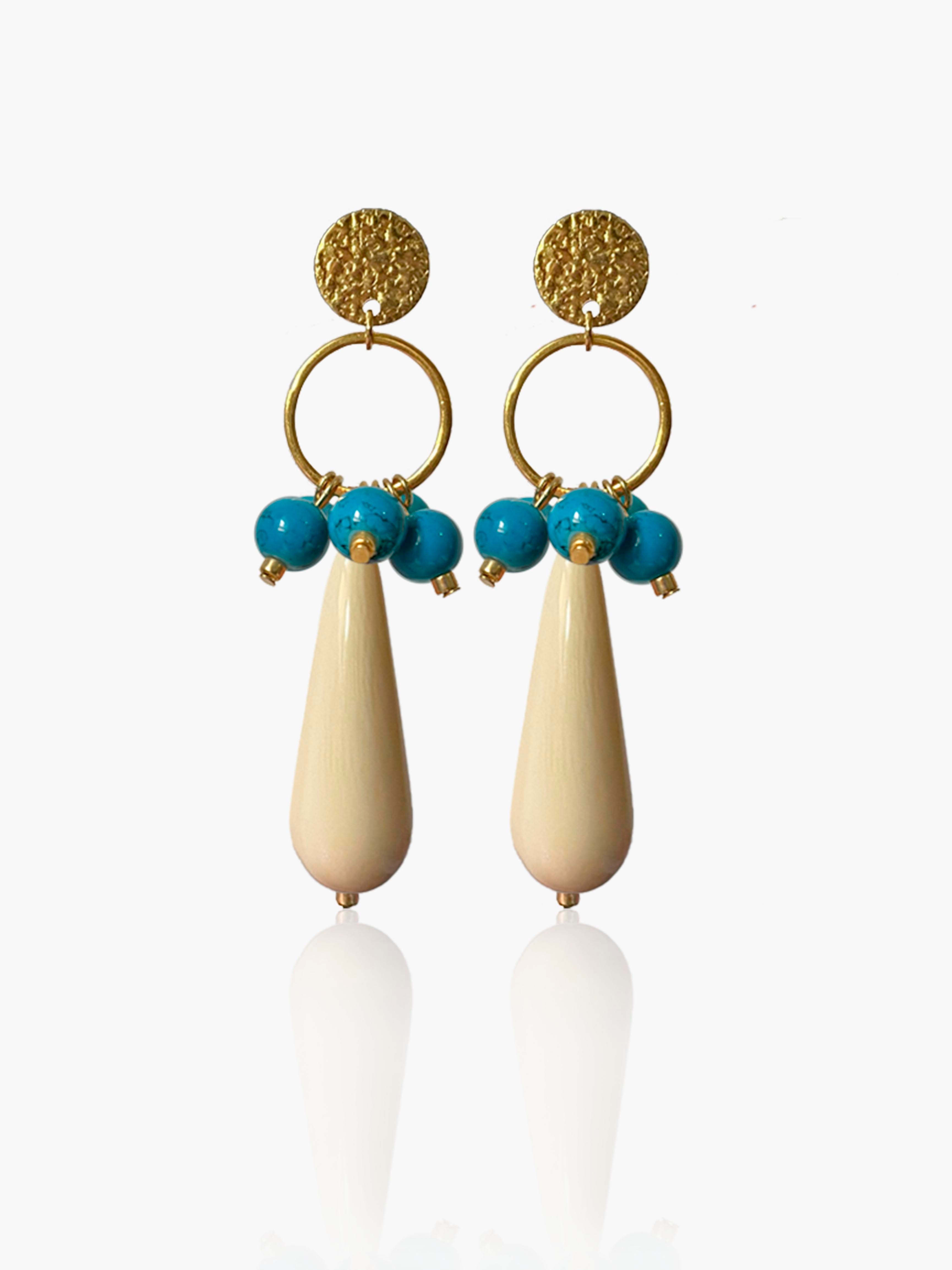 Pendientes Cayetana lágrima hueso