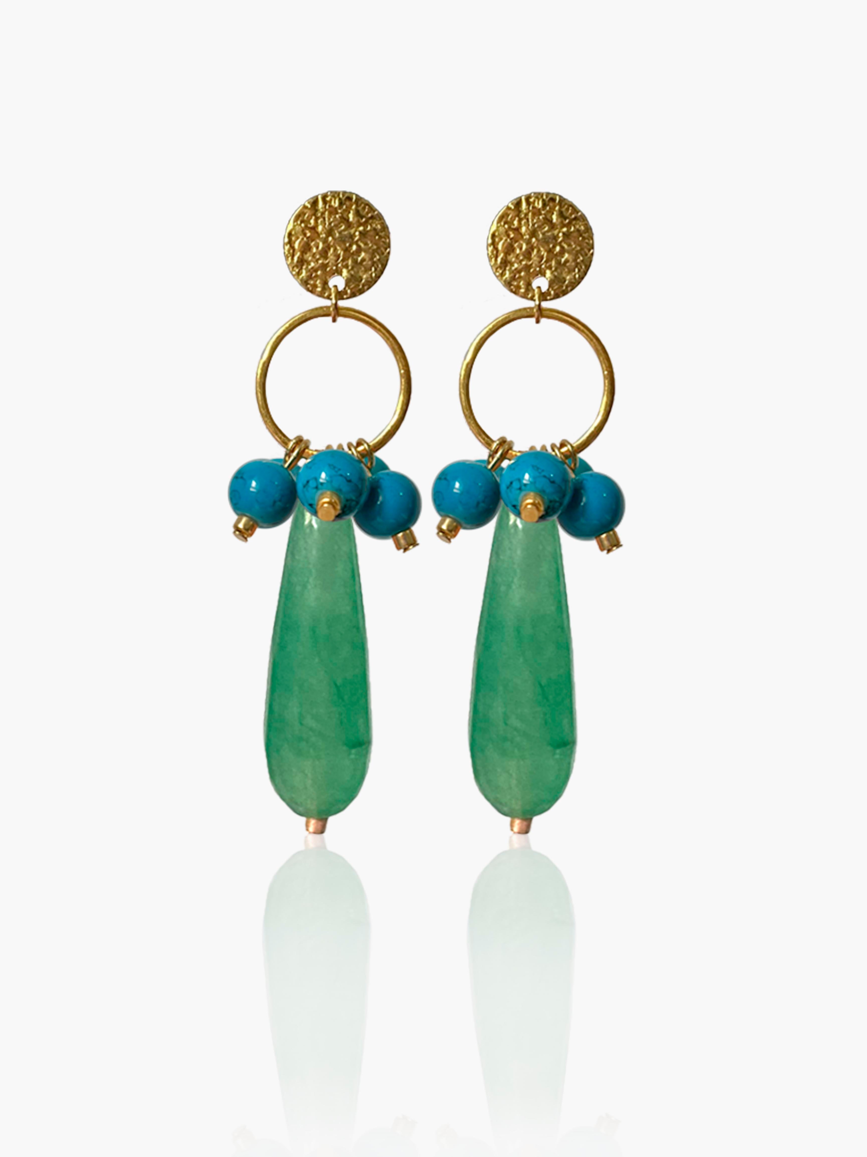 Pendientes Cayetana lágrima verde claro